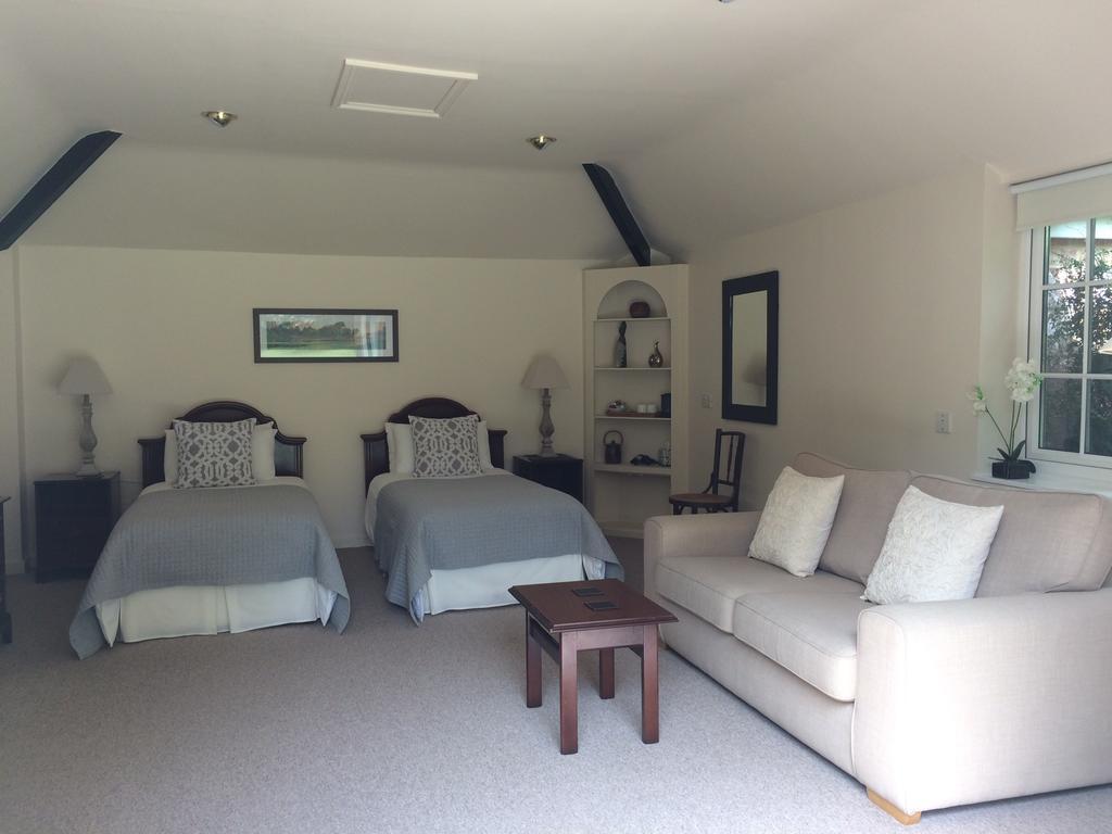 Little Manor Bed and Breakfast Τσέλτενχαμ Εξωτερικό φωτογραφία