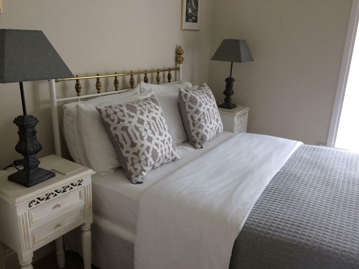 Little Manor Bed and Breakfast Τσέλτενχαμ Εξωτερικό φωτογραφία